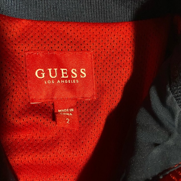 Toddler 2T Guess Windbreaker Jacket - Picture 3 of 4